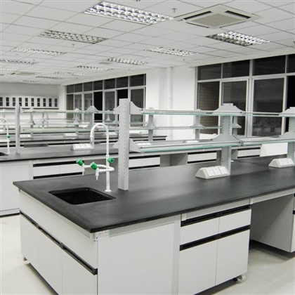Laboratorijski nameštaj Laboratorijski rad sa ormarićima za skladištenje